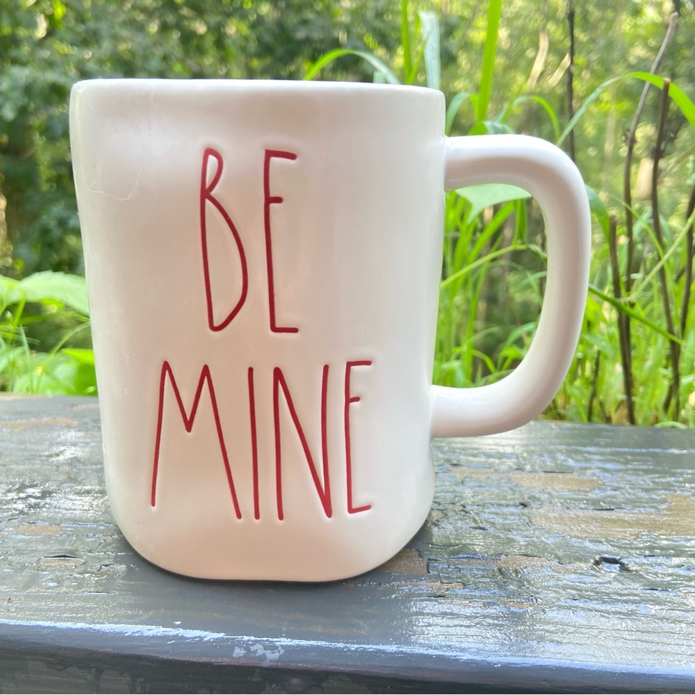 Rae Dunn Valentine Be Mine White and Red Mug